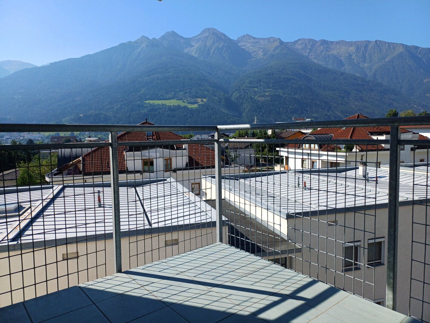 Perfekte 4-Zimmer-Wohnung in Telfs mit großem Balkon und Tiefgarage - Jetzt zugreifen!