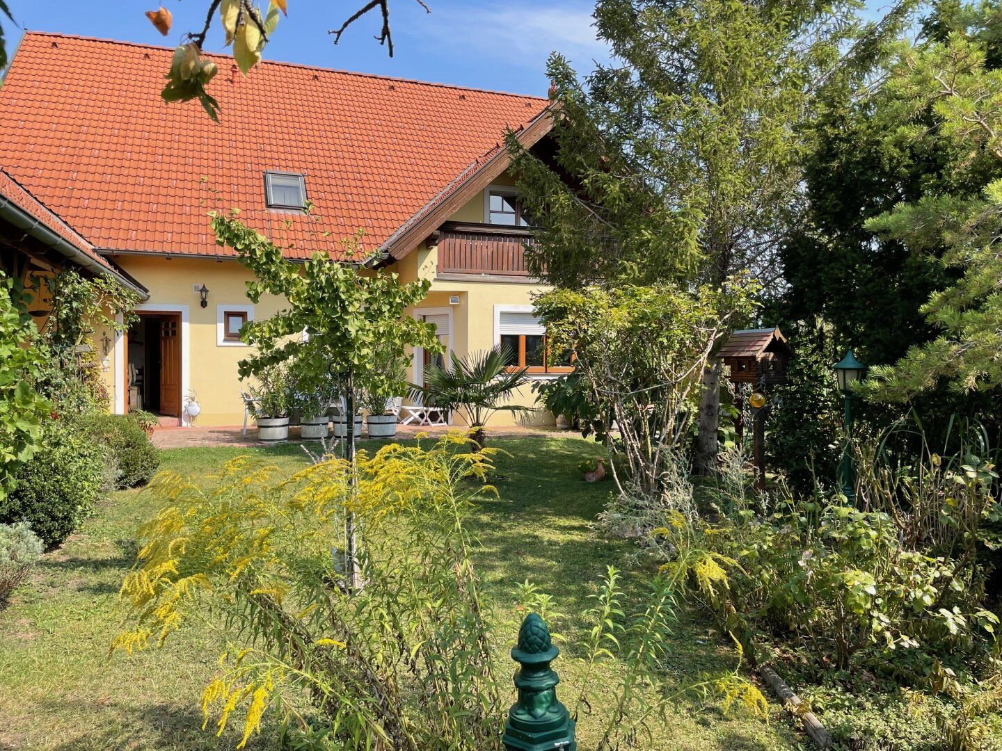 Solides Haus in ruhiger Lage