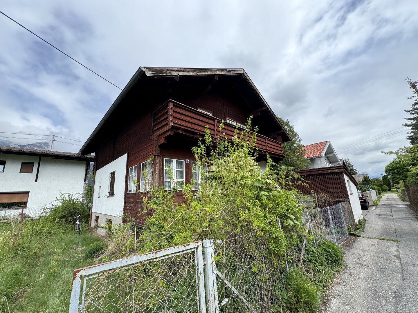 Ihr Schnäppchen-Einfamilienhaus zum Sanieren - Platz für Ihre Ideen!