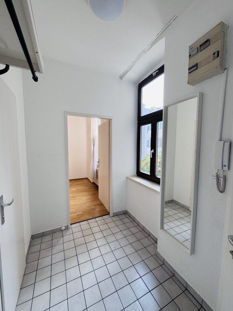 Ideale Familienwohnung - Möglichkeit für einen Balkonanbau und mit 50m² Garten im ruhigen Innenhof