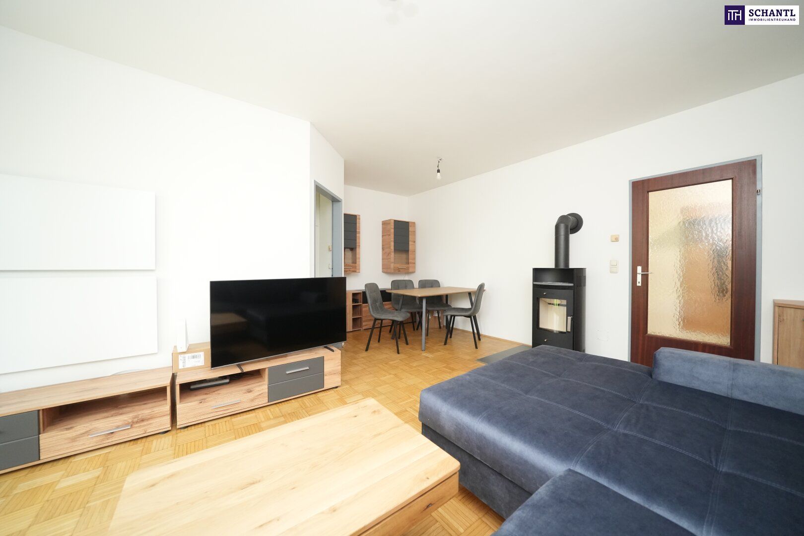 SUPER-LAGE! Neu sanierte, coole 2-Zimmer Gartenwohnung! Sonnenterrasse + großer Eigengarten + TIEFGARAGE in der Oberen Teichstraße, 8010 Graz!