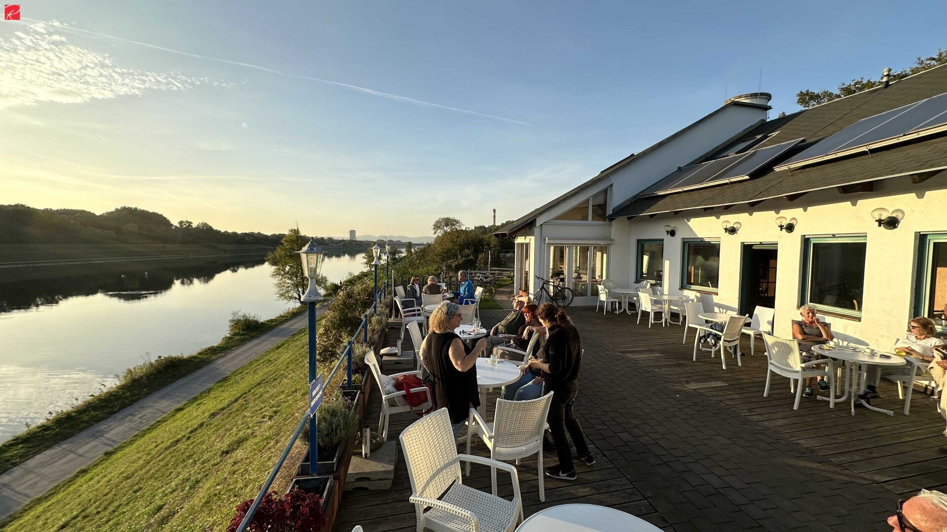 Restaurant + Wohnung - Freizeitoase an der neuen Donau (Sommerbetrieb) - Ansicht 3