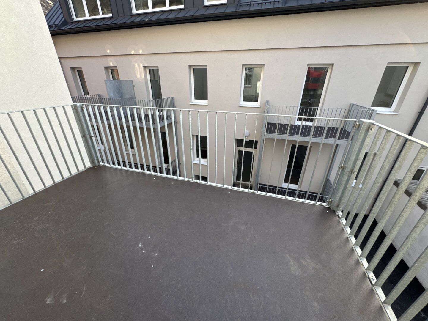 Verkauf einer Erstbezug 3-Zimmerwohnung Top 4 nach Generalsanierung