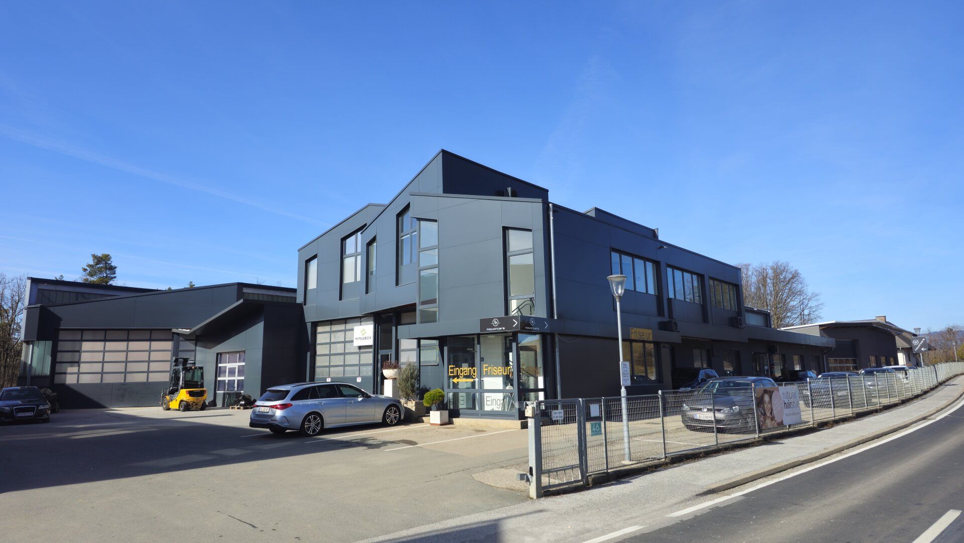 MIETE: 56m² / 118m² oder 190m² große und neu renovierte Büros mit Klimaanlage, Parkplätze! Nähe Laßnitzhöhe b. Graz - Ansicht 2