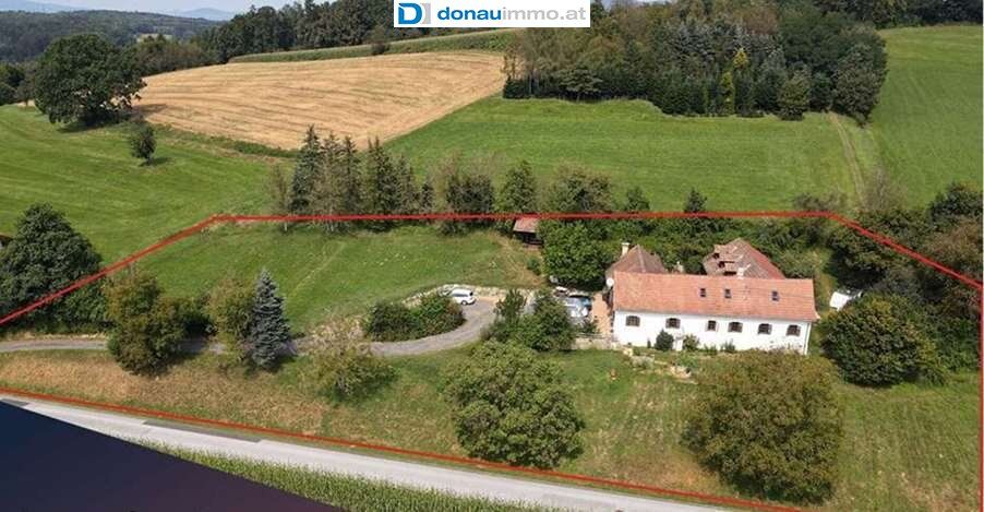 Dreikanthof mit diversen Möglichkeiten