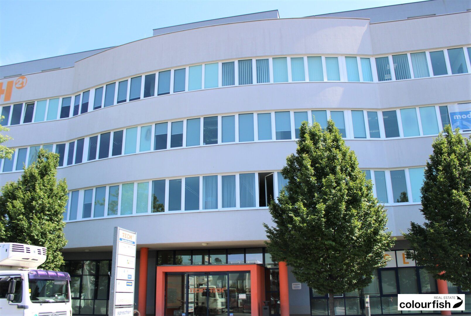 Helles Büro direkt bei S-Bahn Brünner Straße - Ansicht 2