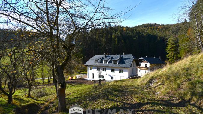 Hausansicht seitlich