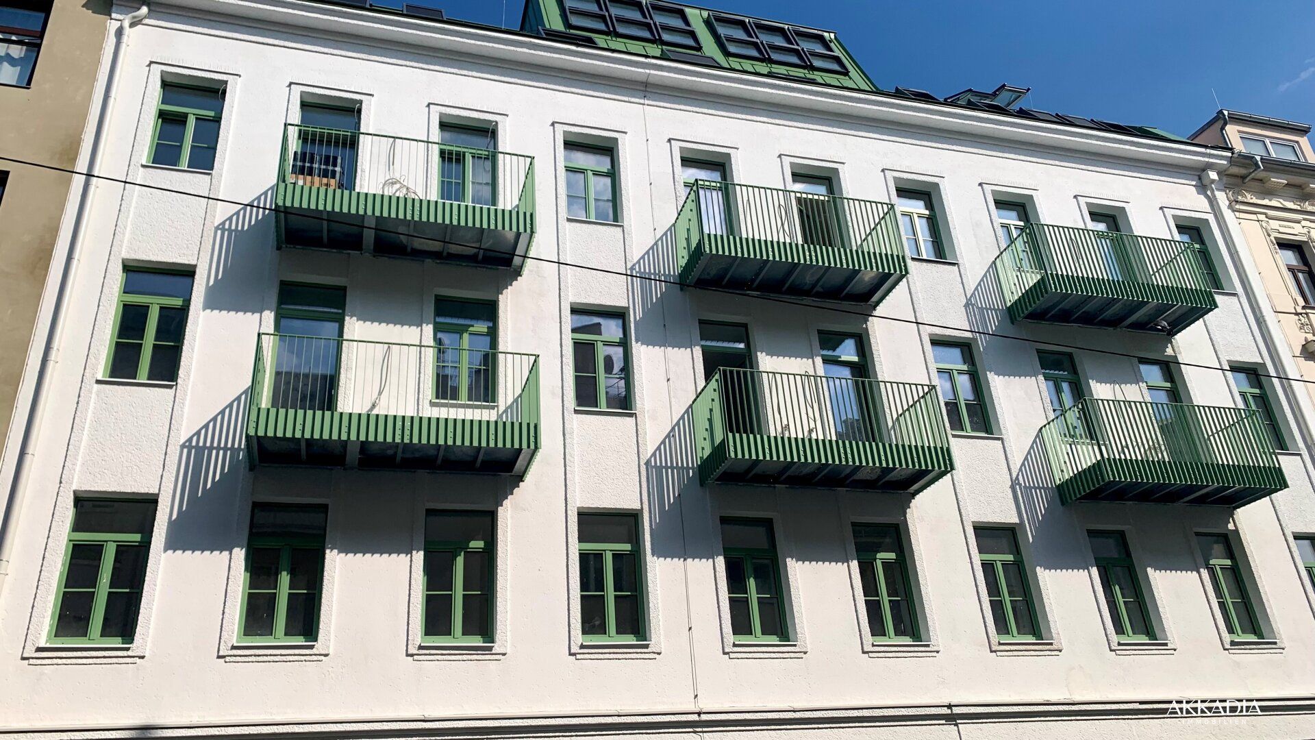 Hofseitige Gartenwohnung mit Terrasse I Gründerzeithaus A\\