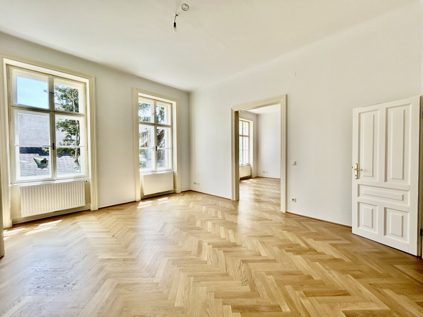 MARIAHILFER STRASSE | 4 Zimmer-Altbau-Wohnung | U3 Zieglergasse