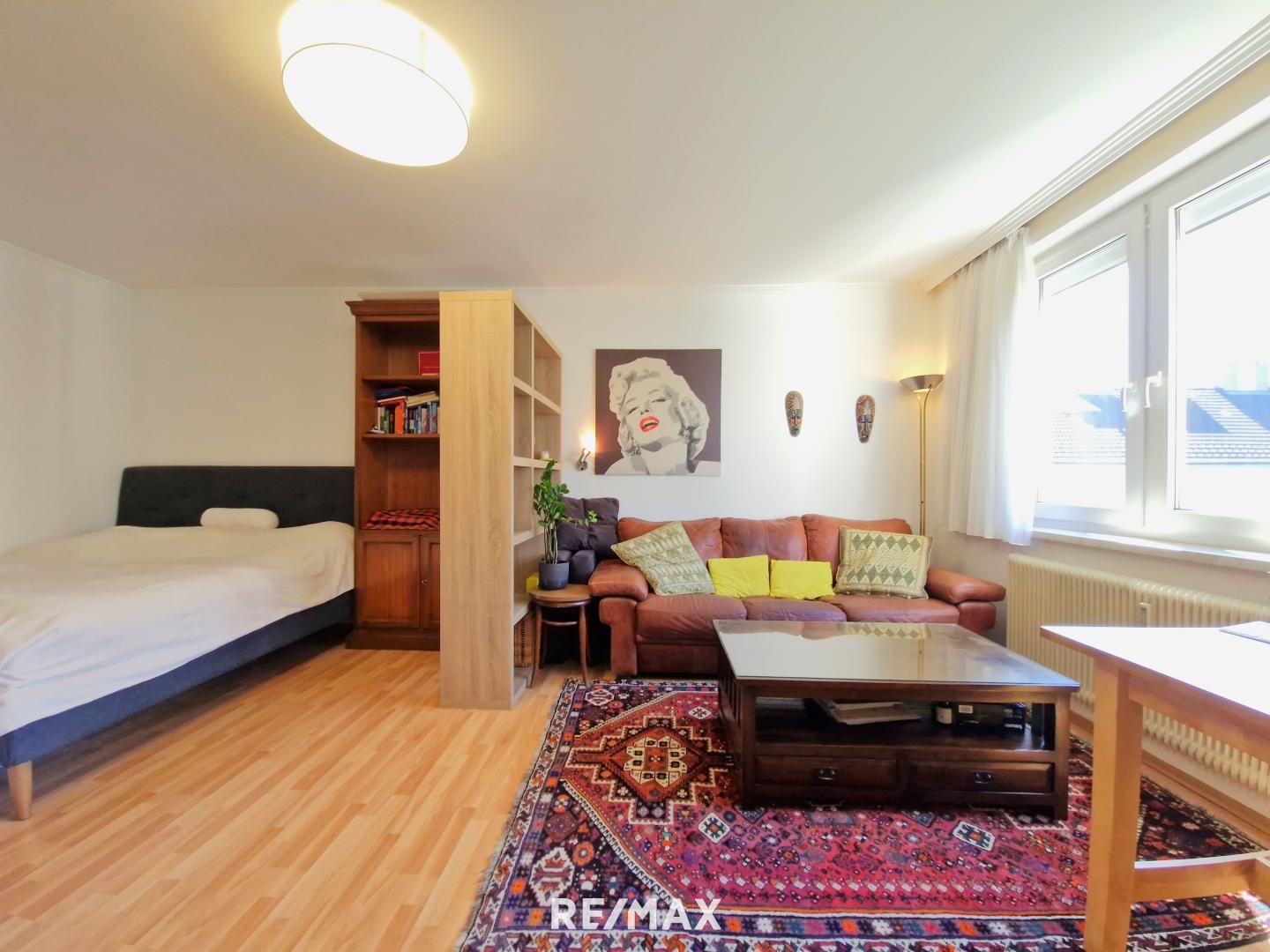 Innenhofseitige Wohnung im 4. Stock bei der Johnstraße