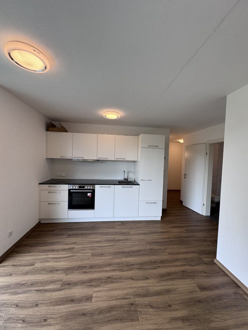 Moderne 2-Zimmer-Wohnung mit Balkon!