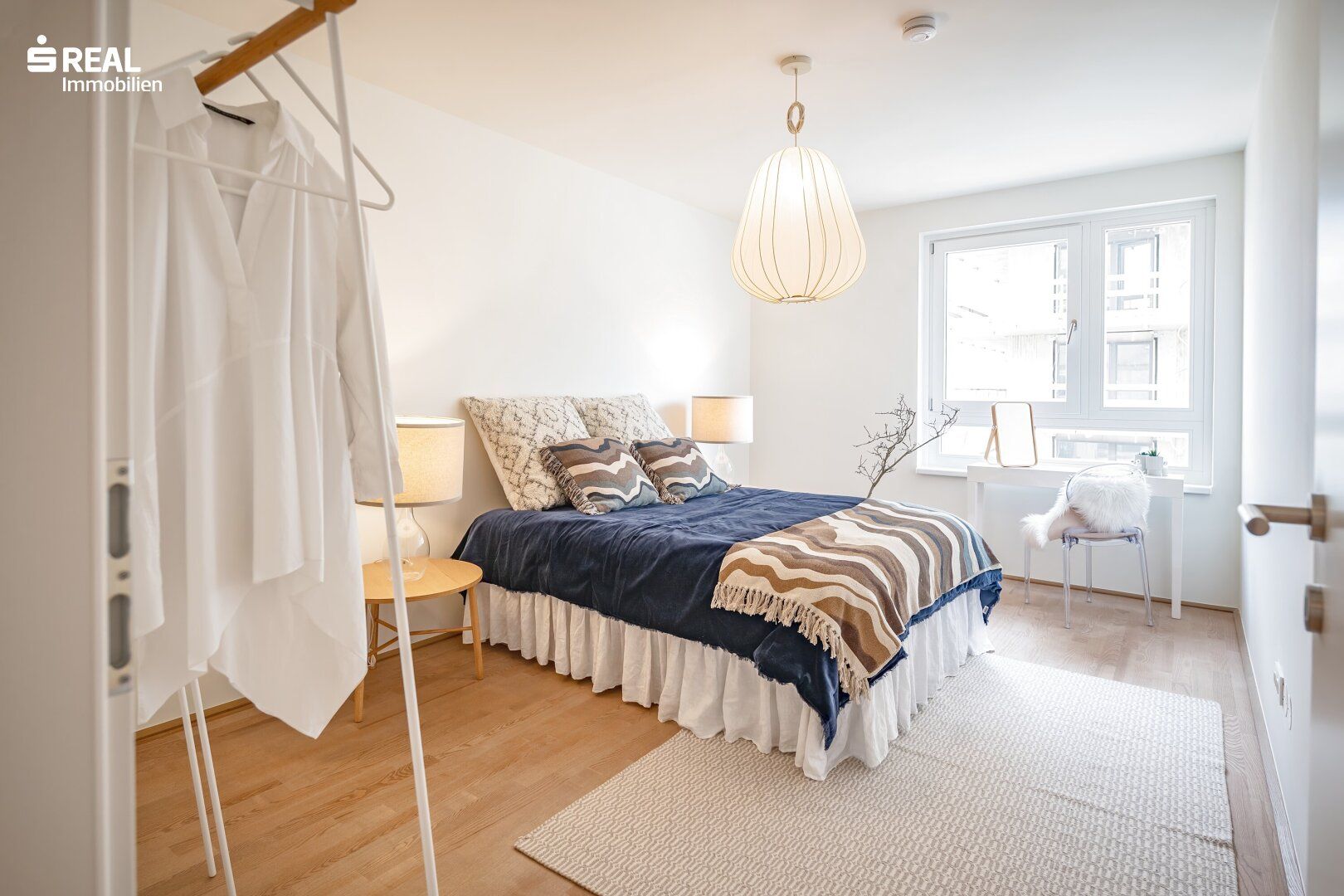 Apartament 4 camere, 98 m²