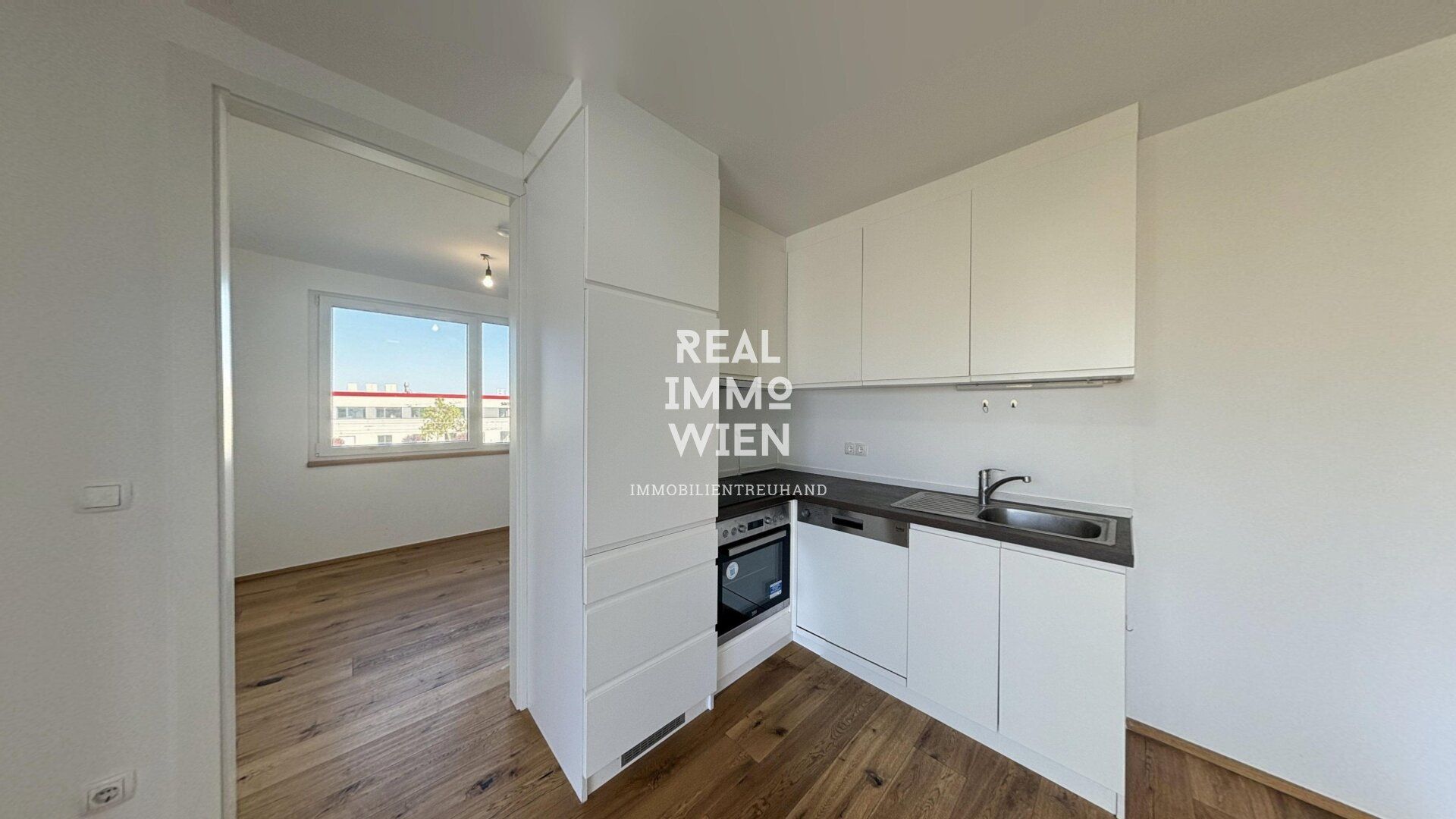 Wunderschöne sonnendurchflutete 3 Zimmerwohnung mit Balkon im 23. Bezirk!!! Nähe U6 PERFEKTASTRAẞE!! 360° Grad Besichtigung!!