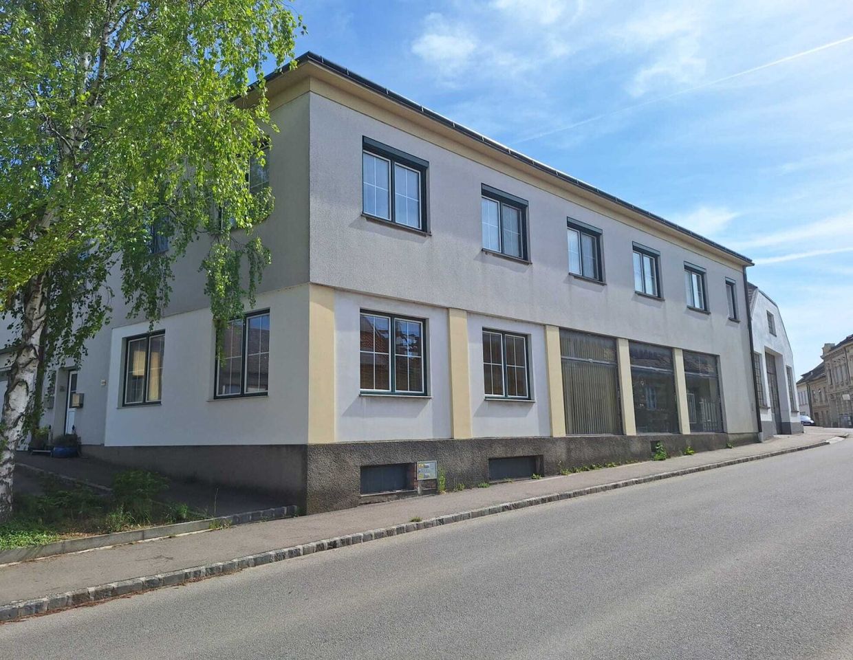 Viel Platz für individuelle Ideen! Wohnen und Arbeiten unter einem Dach!
