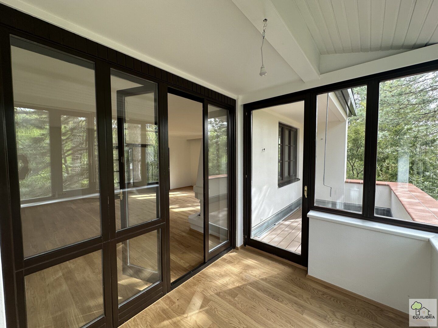 Sanierte 5 Zimmer Maisonette direkt am Pötzleinsdorfer Schlosspark