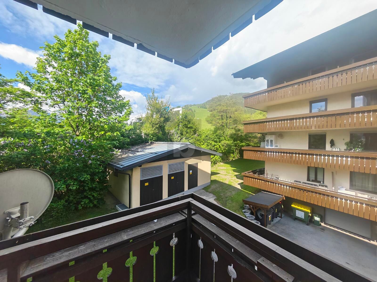 ZWEITWOHNSITZ MÖGLICH!!! ZENTRAL MIT SONNIGEM BALKON
