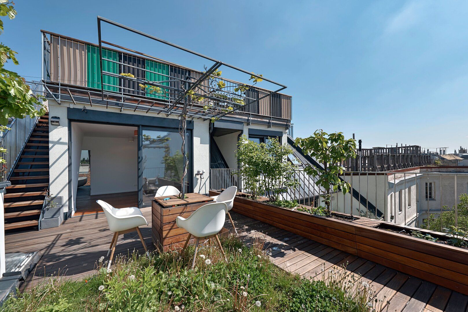 Exklusive Maisonette mit Dachterrasse und traumhaftem Weitblick - Dachgeschoßjuwel beim Aumannplatz
