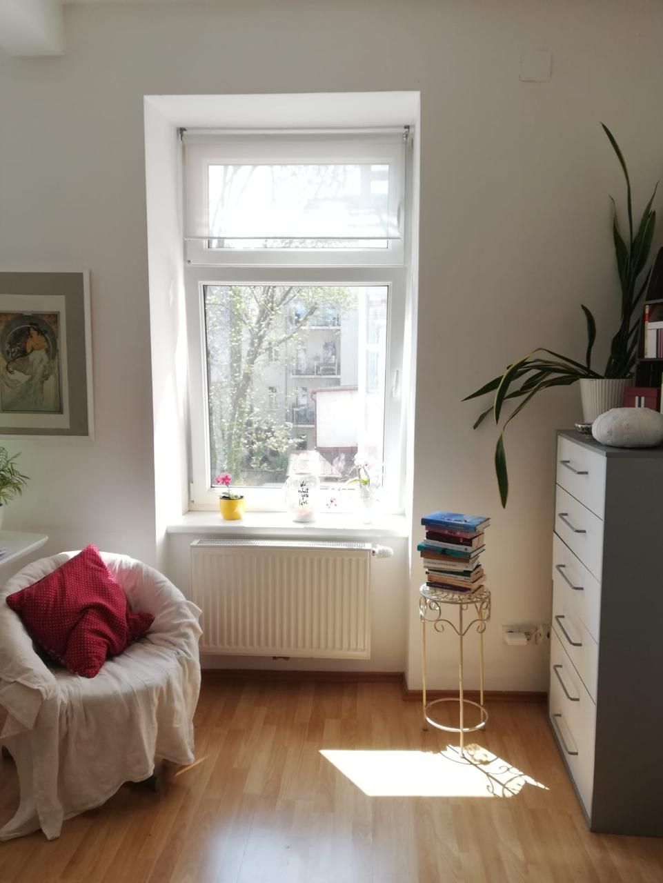 Teilmöblierte Wohnung zur Miete warm (all incl) 900€ nahe Yppenplatz