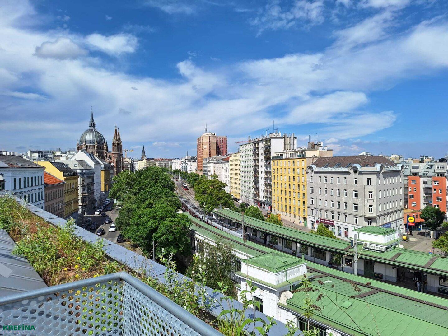 Mariahilfer Gürtel 3: Maisonette-Terrassenwohnung - Gute öffentliche Verkehrsanbindung