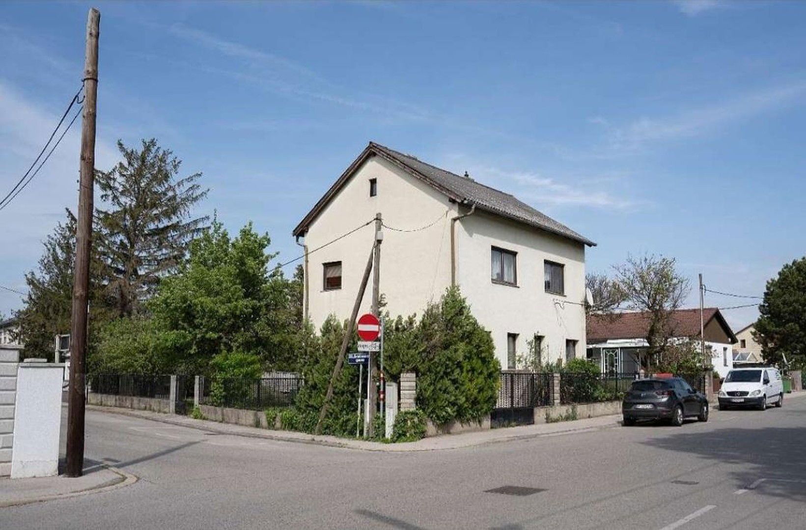 Renovierungsbedürftig Einfamilienhaus auf Eigengrund