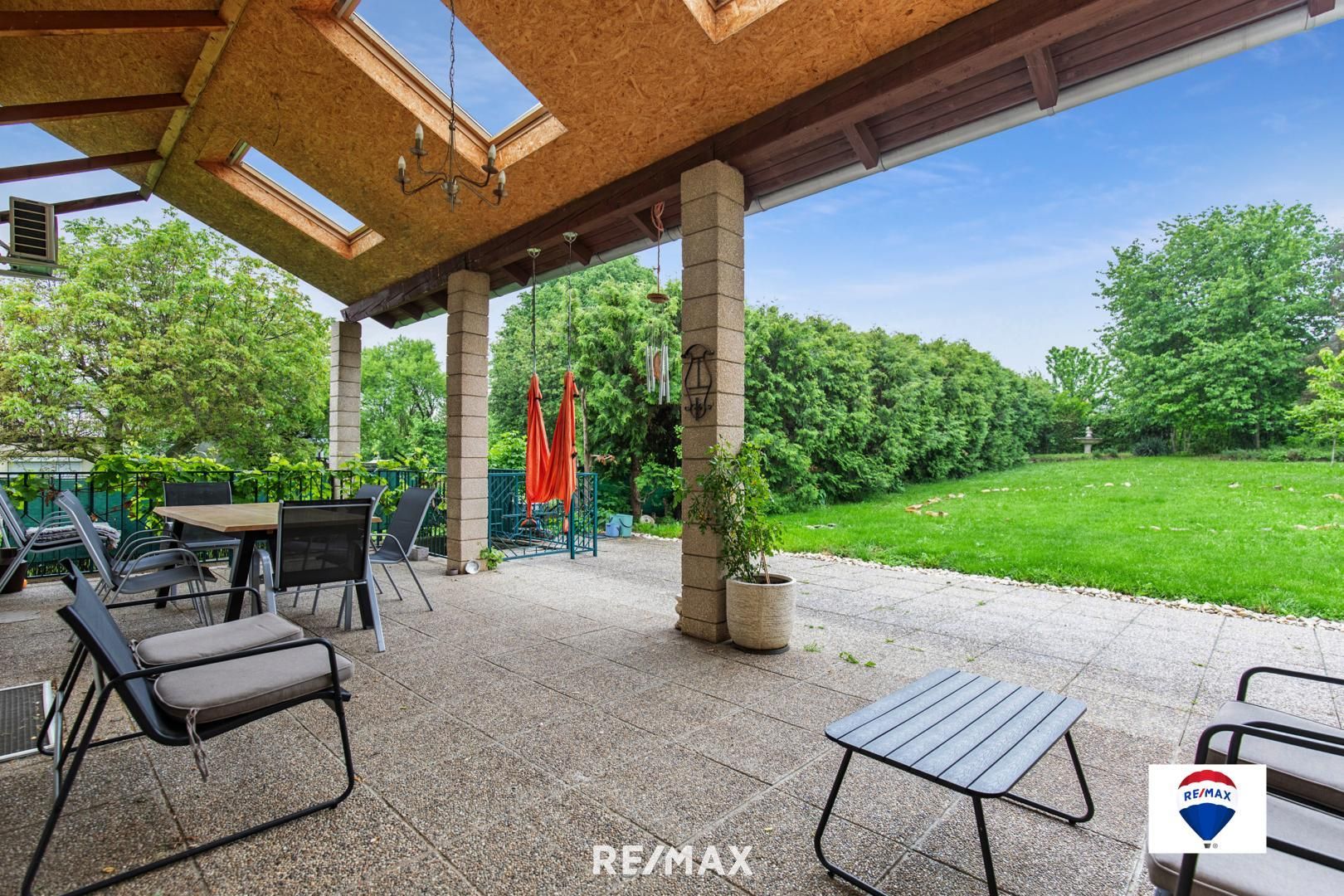Wohnen mit Raum und Ruhe - Haus mit weitläufigem Garten