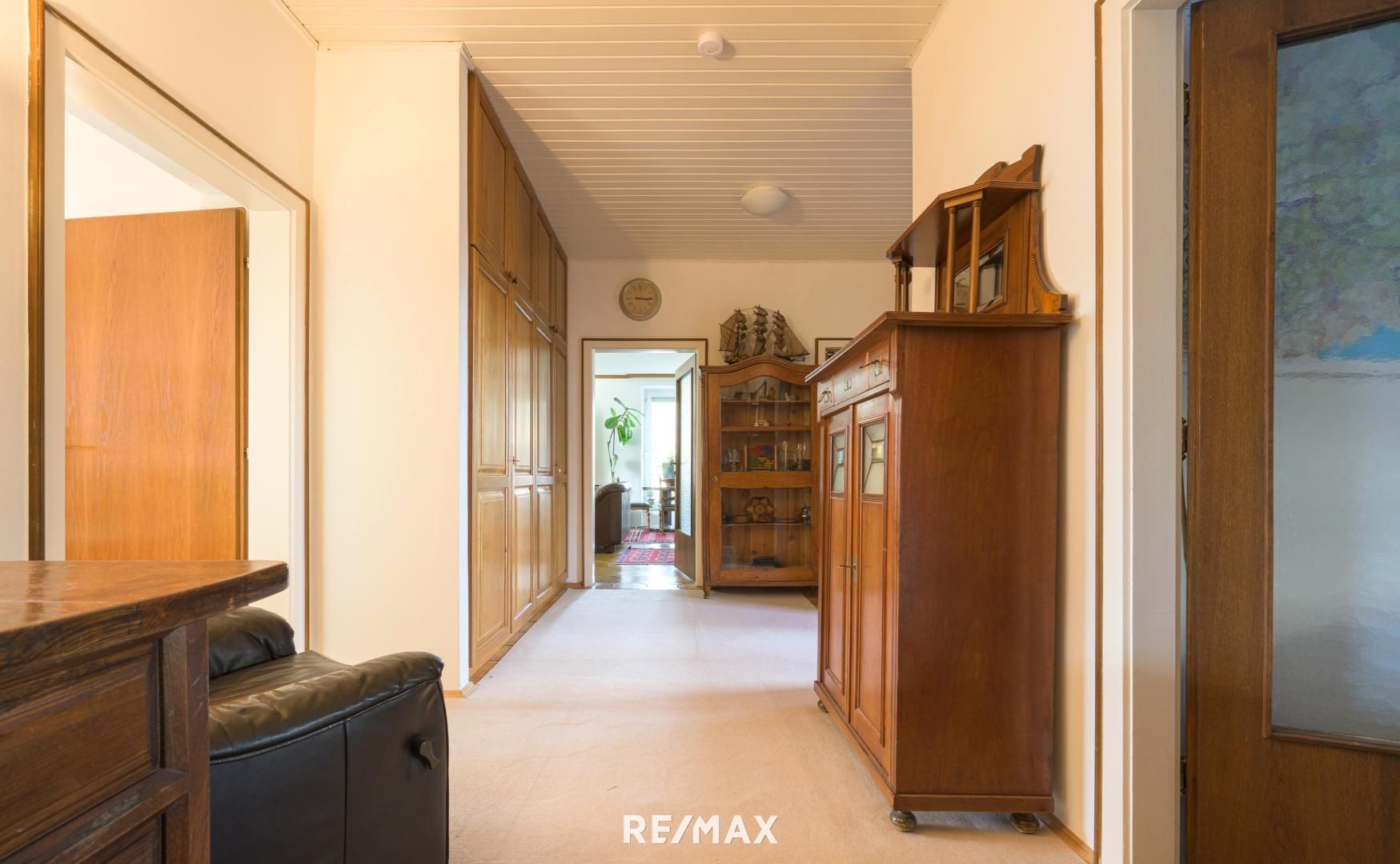 Großzügige 5-Zimmer-Wohnung mit Loggia in ruhiger Top-Lage in St. Martin