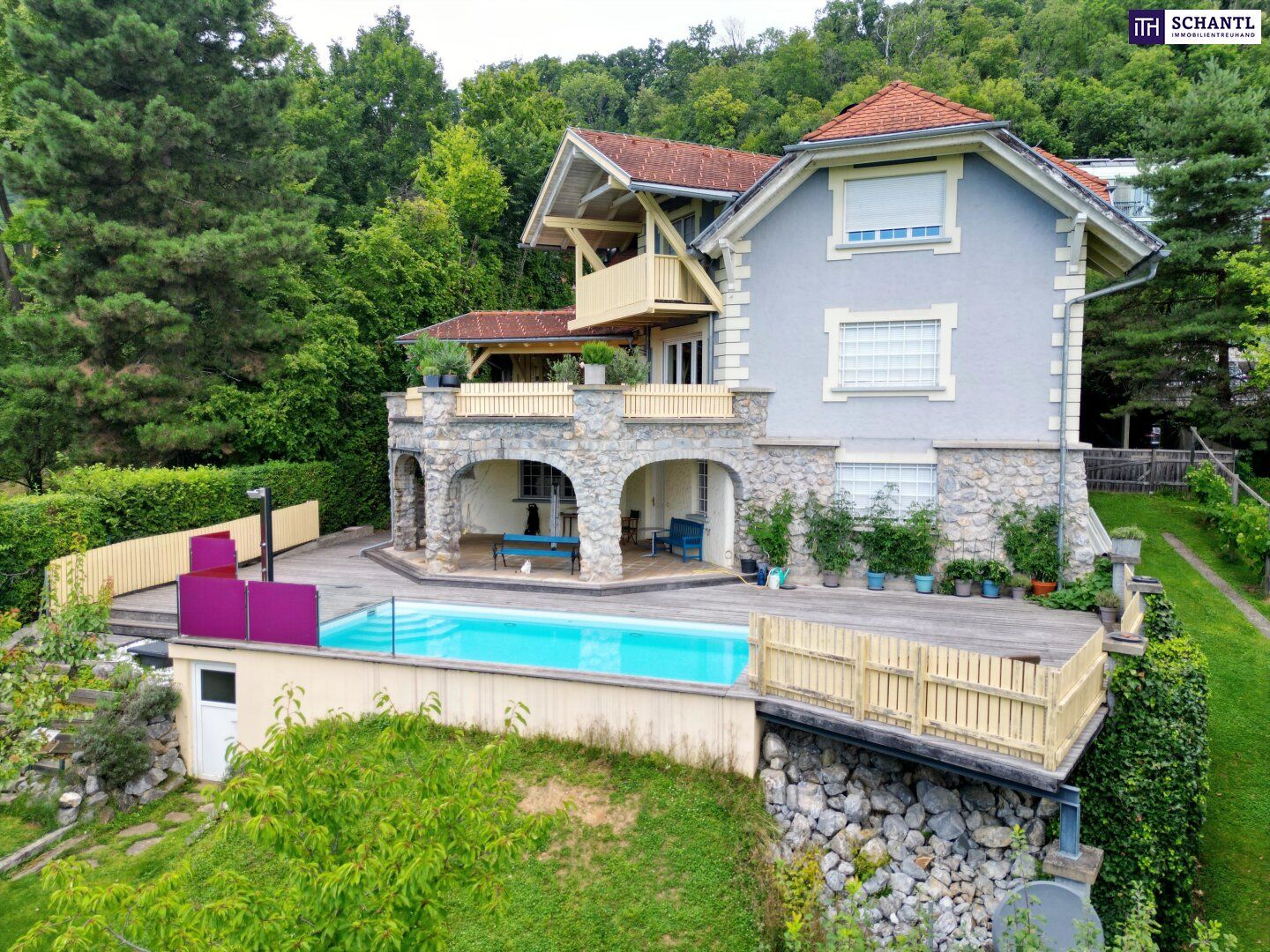 EINZIGARTIGER WOHLFÜHLFAKTOR! Exklusives Einfamilienhaus in Eggenberg mit Pool, XL-Terrasse & Traumgarten - Ihre private Oase in Graz!