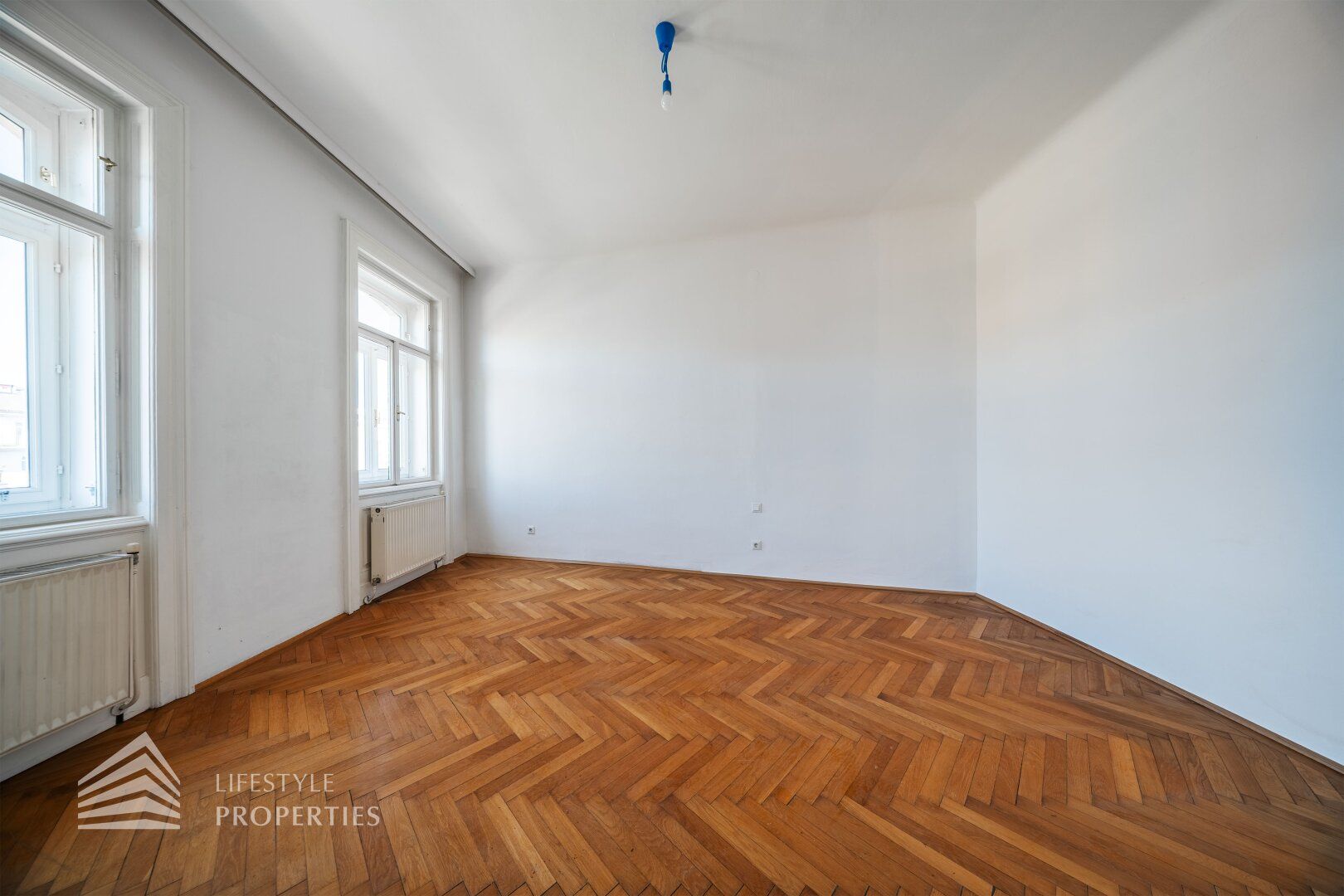 2-Zimmer Wohnung mit Balkon in zentraler Lage – pohled 5