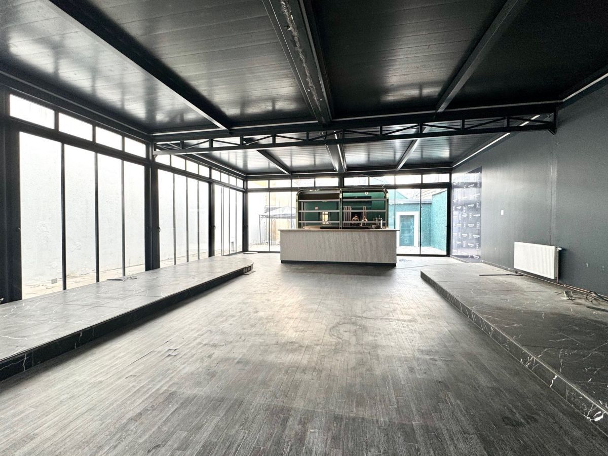 ++ ZENTRUM Wr. Neustadt ++ Geschäftslokal & Wohnungen als INVESTMENT - Ansicht 3