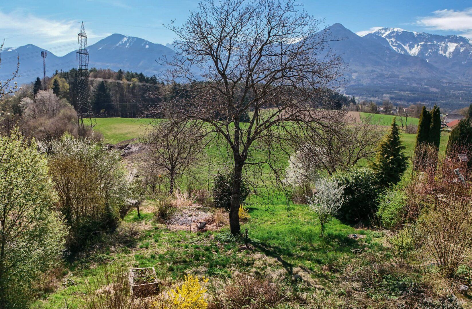 Abseits vom Trubel - Grundstück mit Grünblick in ländlicher Lage - Ansicht 4