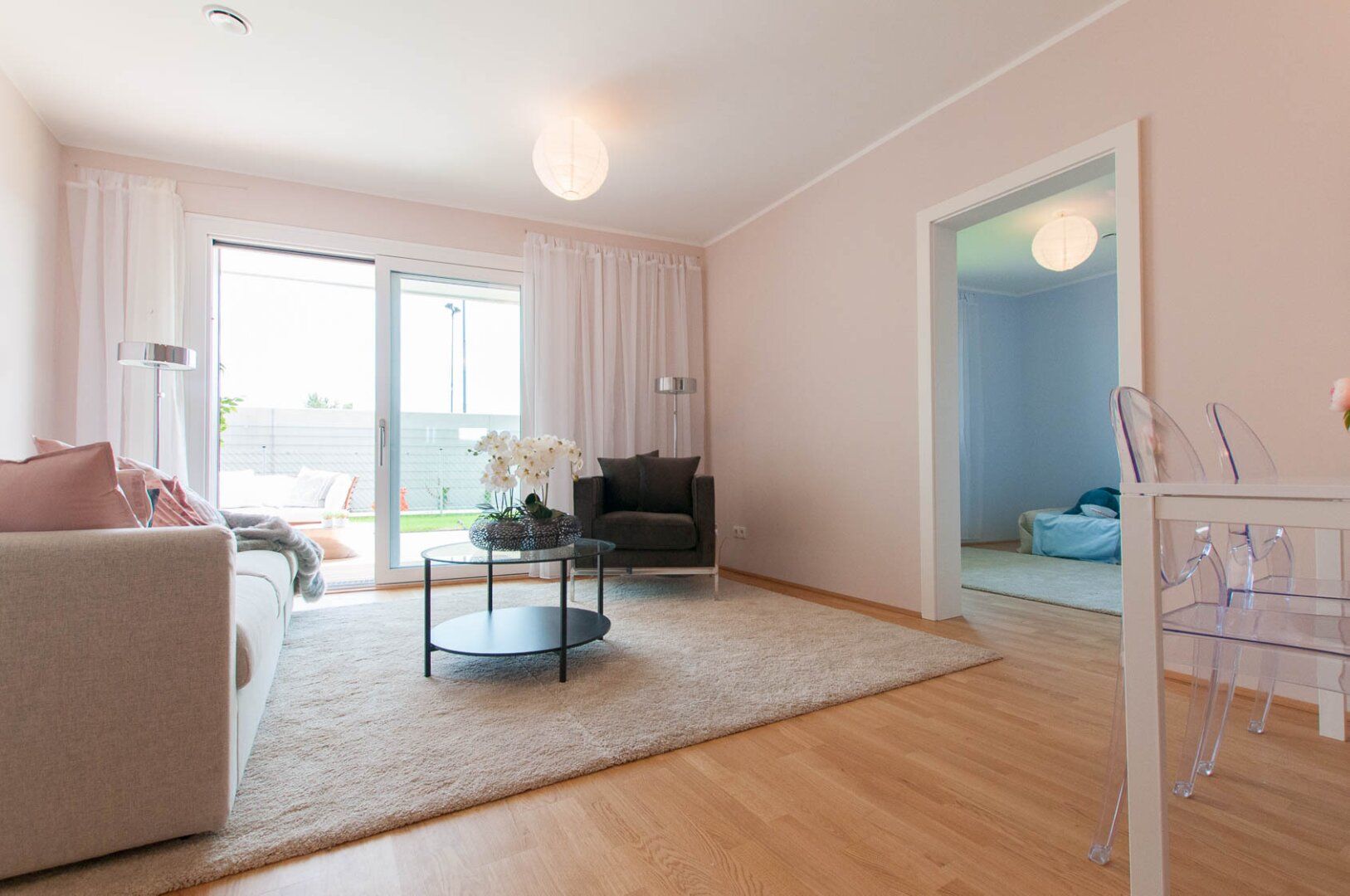 PROVISIONSFREI - ENTZÜCKENDE 2-ZIMMER-WOHNUNG MIT GARTEN UND TERRASSE
