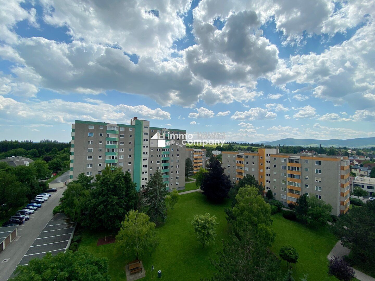Sanierungsbedürftige 3-Zimmer-Wohnung in Baden mit Loggia und Fernblick