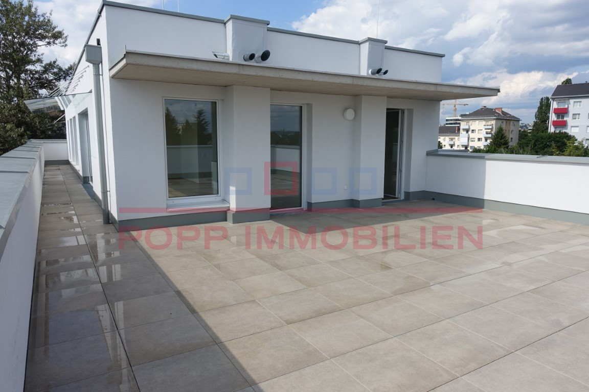 Penthouse mit großer Terrasse, Balkon, Tiefgarage; nähe Zentrum