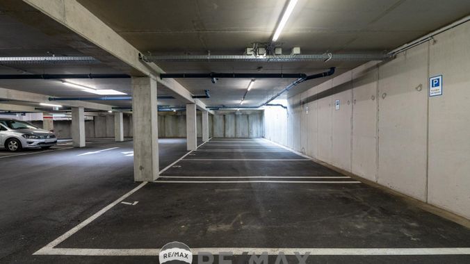10. Tiefgaragenplätze Gastronomie 1110 Wien