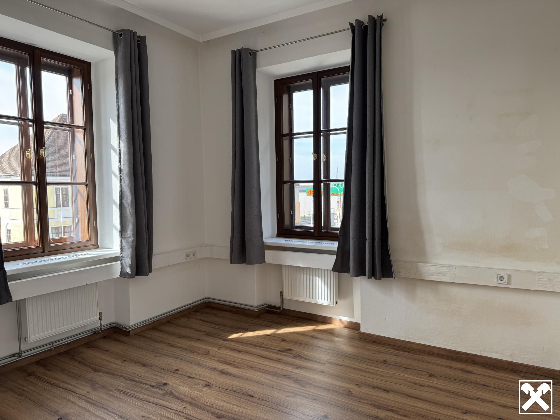 Großzügige Büroräumlichkeiten - Ansicht 4