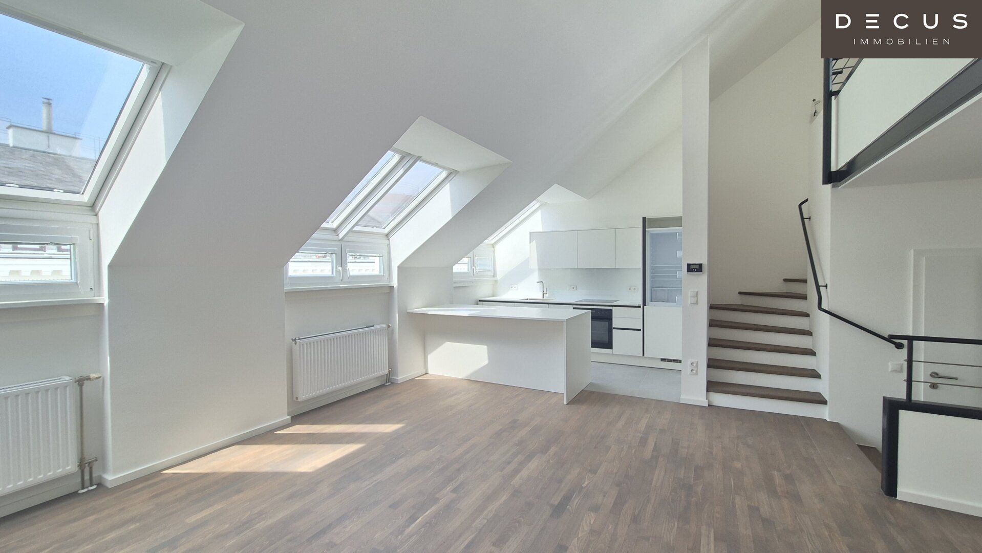 KLIMATISIERT | TERRASSE | TOP LAGE | DACHGESCHOSS