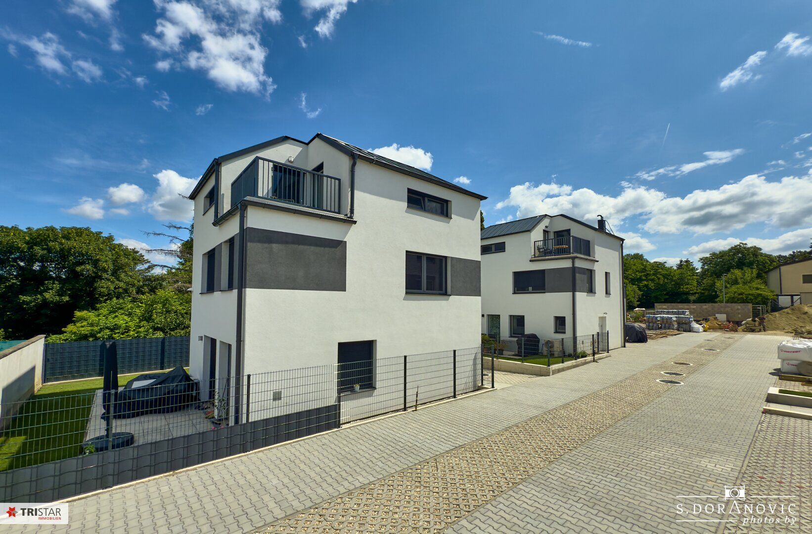 NEU! ++ ZIEGELMASSIV ++ BEZUGSFERTIG ++ 12 REIHENHÄUSER ++ 2 PKW-STELLPLÄTZE PRO HAUS ++ GARTEN & TERRASSE ++ SCHLÜSSELFERTIG ++ FISCHAMEND ++