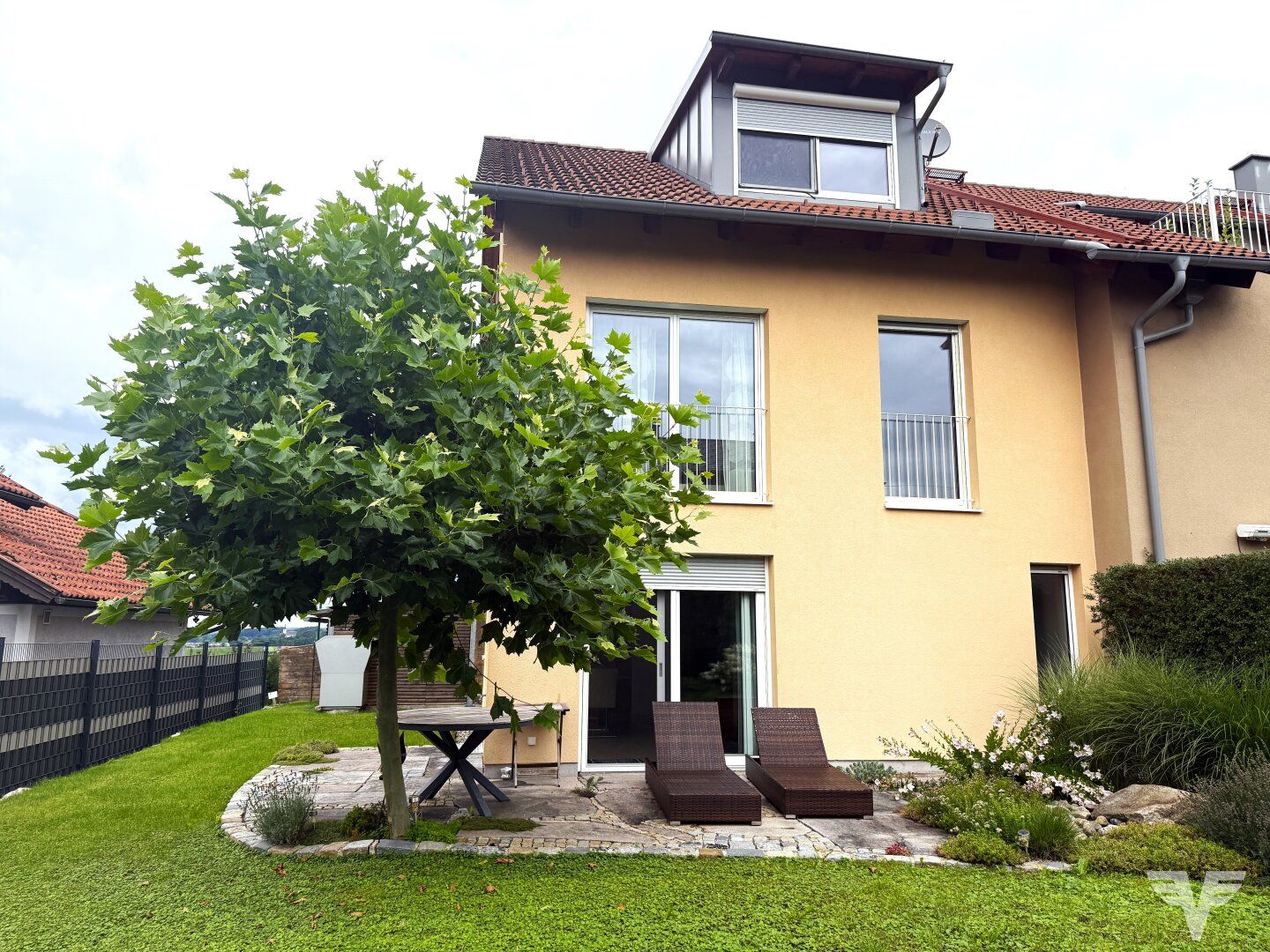 TRES CHIC! Eckreihenhaus in St. Georgen bei Salzburg