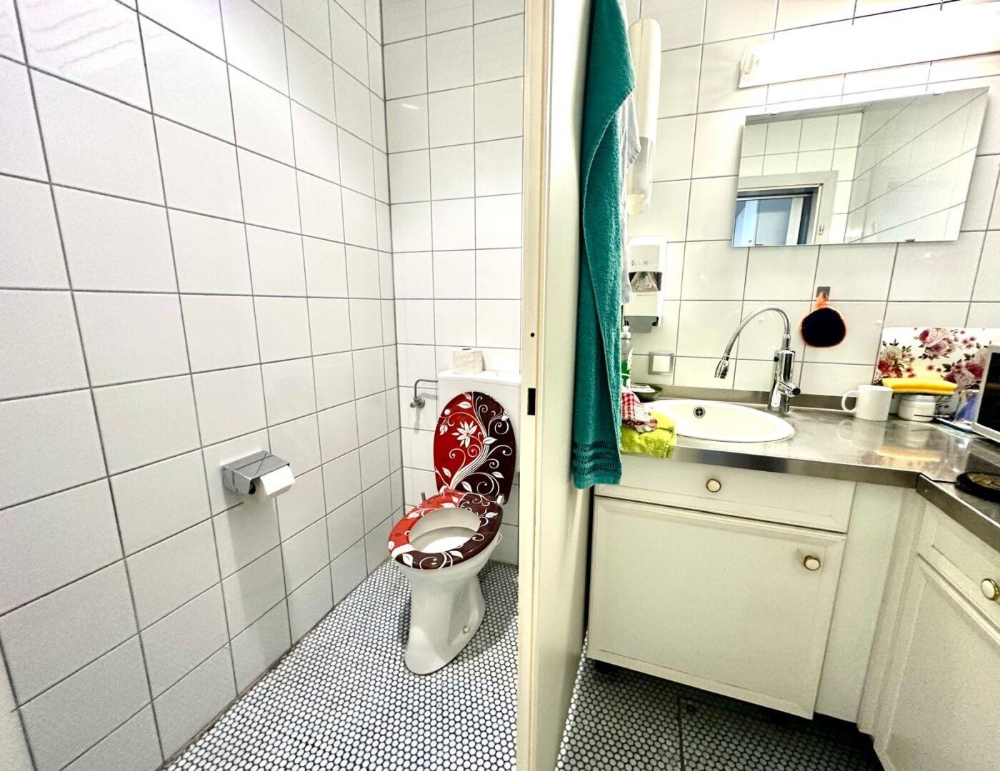 Kleine Gewerbefläche im Zentrum von Spielberg - Mehr