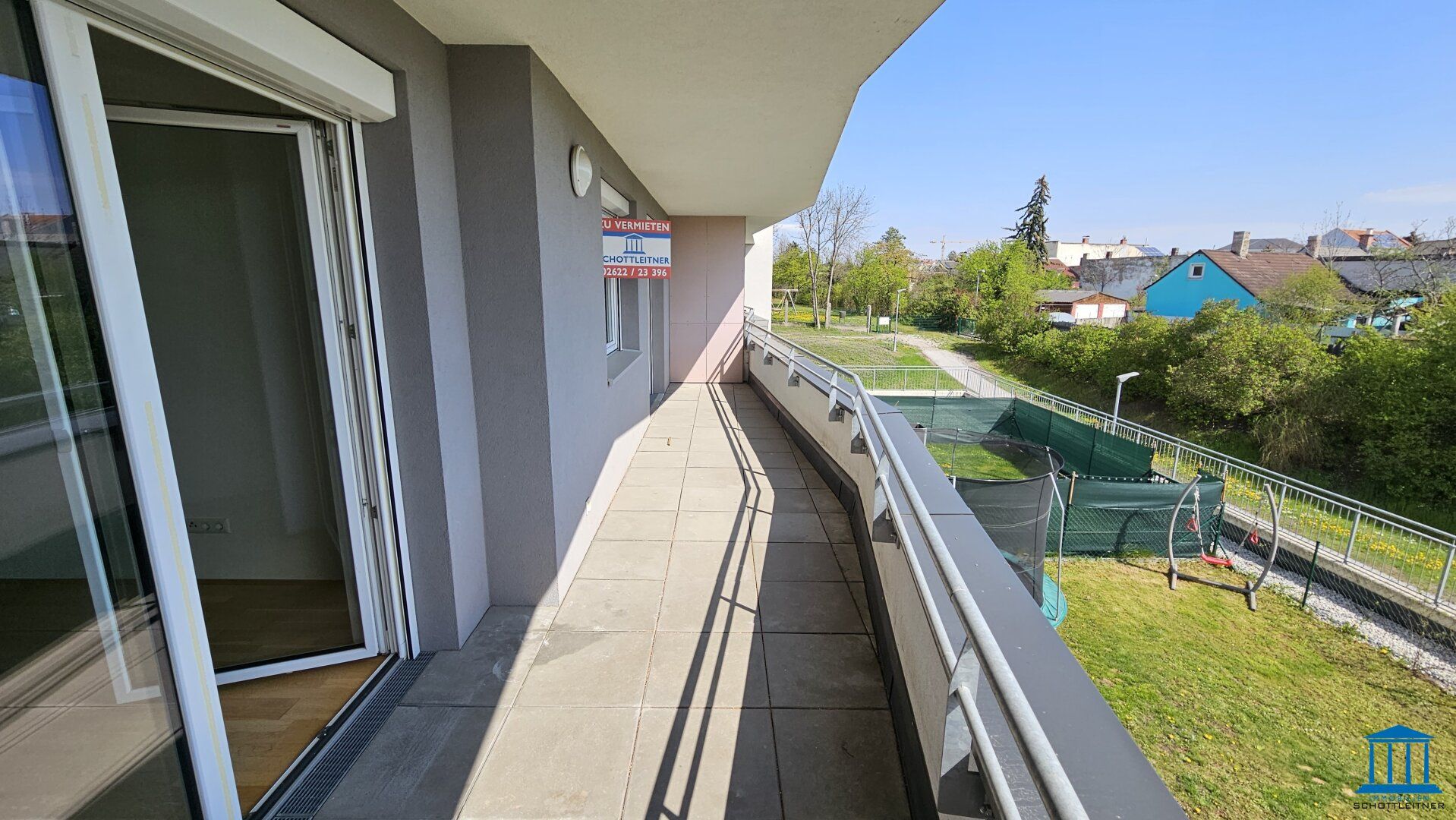 Geförderte Genossenschaftswohnung im 1. Liftstock mit Loggia & Tiefgaragenparkplatz
