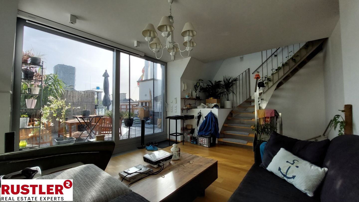 WG-Suchende aufgepasst - Ideale Dachterrassenwohnung auf 3 Etagen - Luxus Pur !