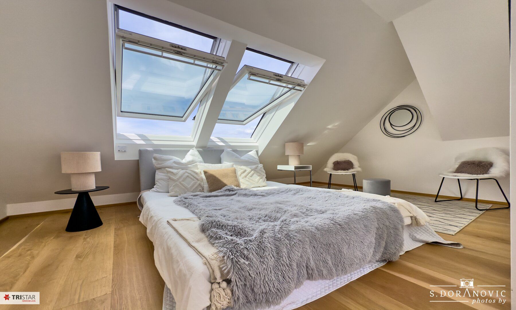 NEU! ++ NÄHE SCHÖNBRUNN ++ EXKLUSIVER DACHAUSBAU IM GRÜNDERZEITHAUS ++ BEZUGSFERTIGES EIGENTUM IN TOPLAGE - 1120 WIEN ++