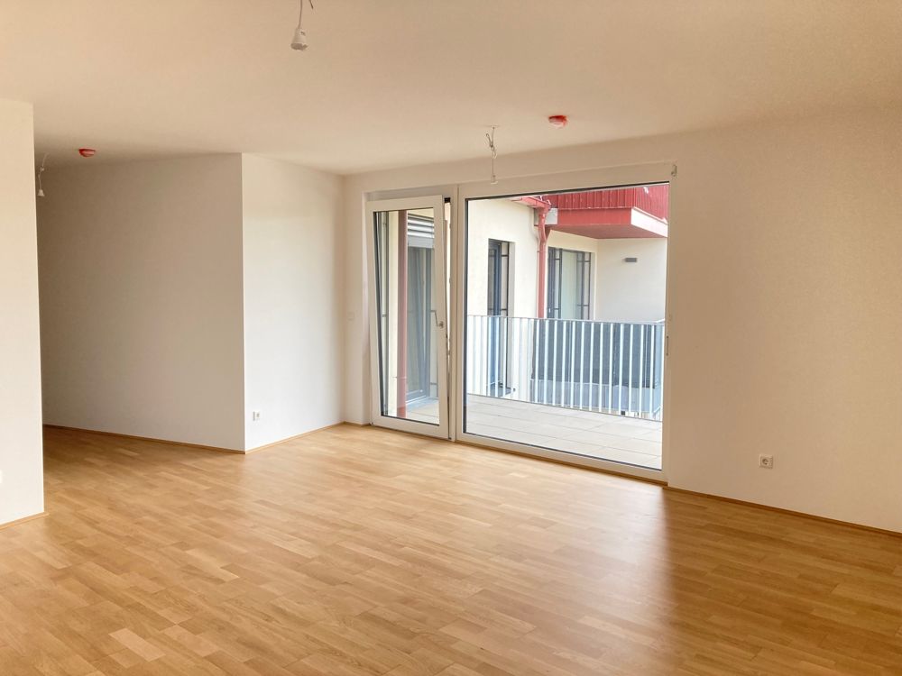 Erstbezug im Herz von Großjedlersdorf! Freundliche 2-Zimmer-Wohnung mit SW-Balkon *Provisionsfrei*