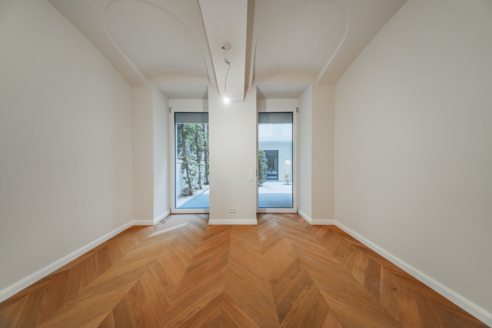 Apartment für Kurzzeitvermietung in revitalisiertem Altbau | ESSENZ NO. 1 - Die neue Avantgarde des Wohnens - Mehr
