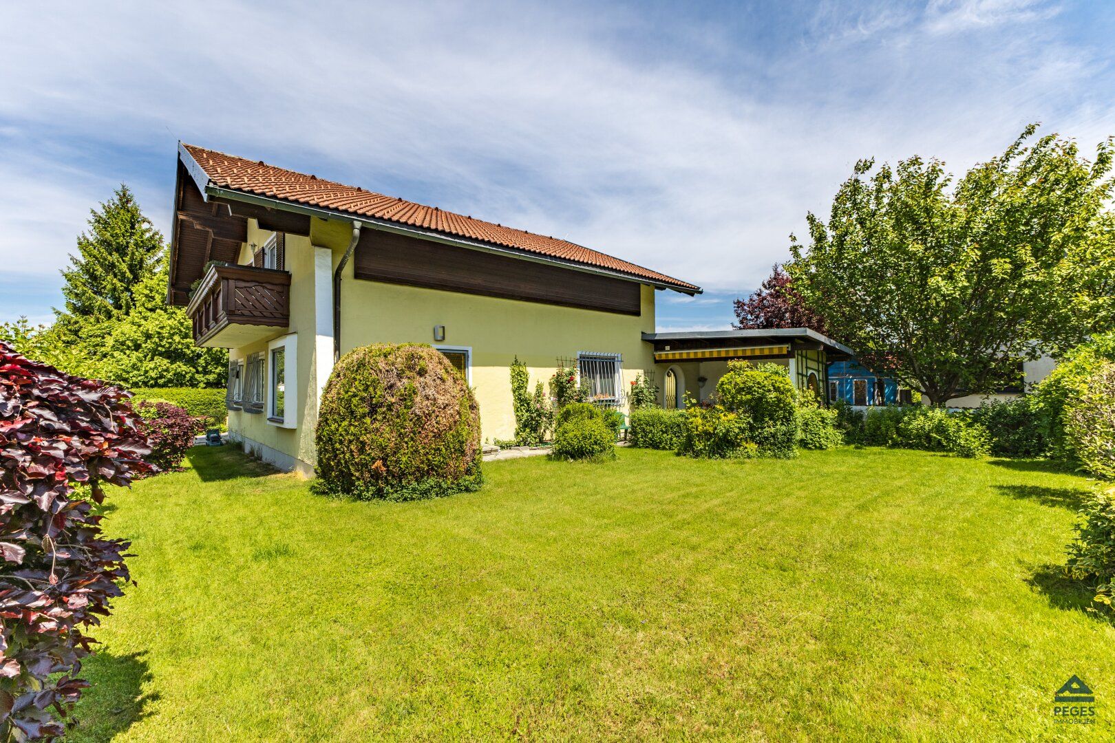 FAMILIENGLÜCK: Charmantes Wohnhaus in ruhiger Ortslage Eugendorf