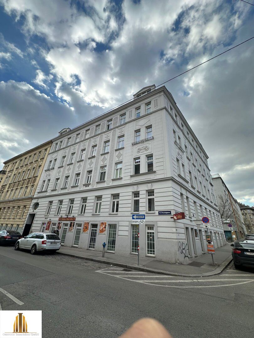 Best-Lage! Helle 2 Zimmer Altbauwohnung im 1. Liftstock, befristet vermietet!