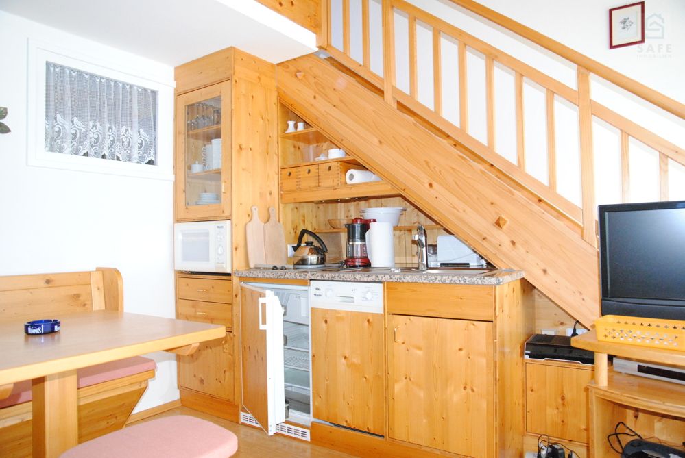 Gepflegte Mietwohnung mit Südbalkon und Ausblick auf die Karawanken und den Wörthersee! - View 4