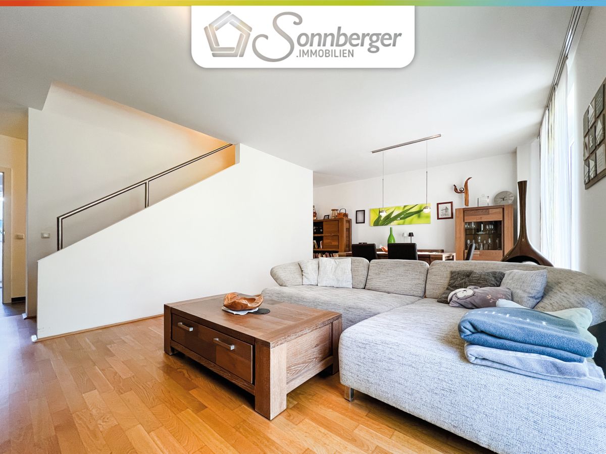 HOUSE FEELING- 4-Zimmer-Maisonette-Wohnung mit Eigengarten und Tiefgaragenstellplatz in Leonding