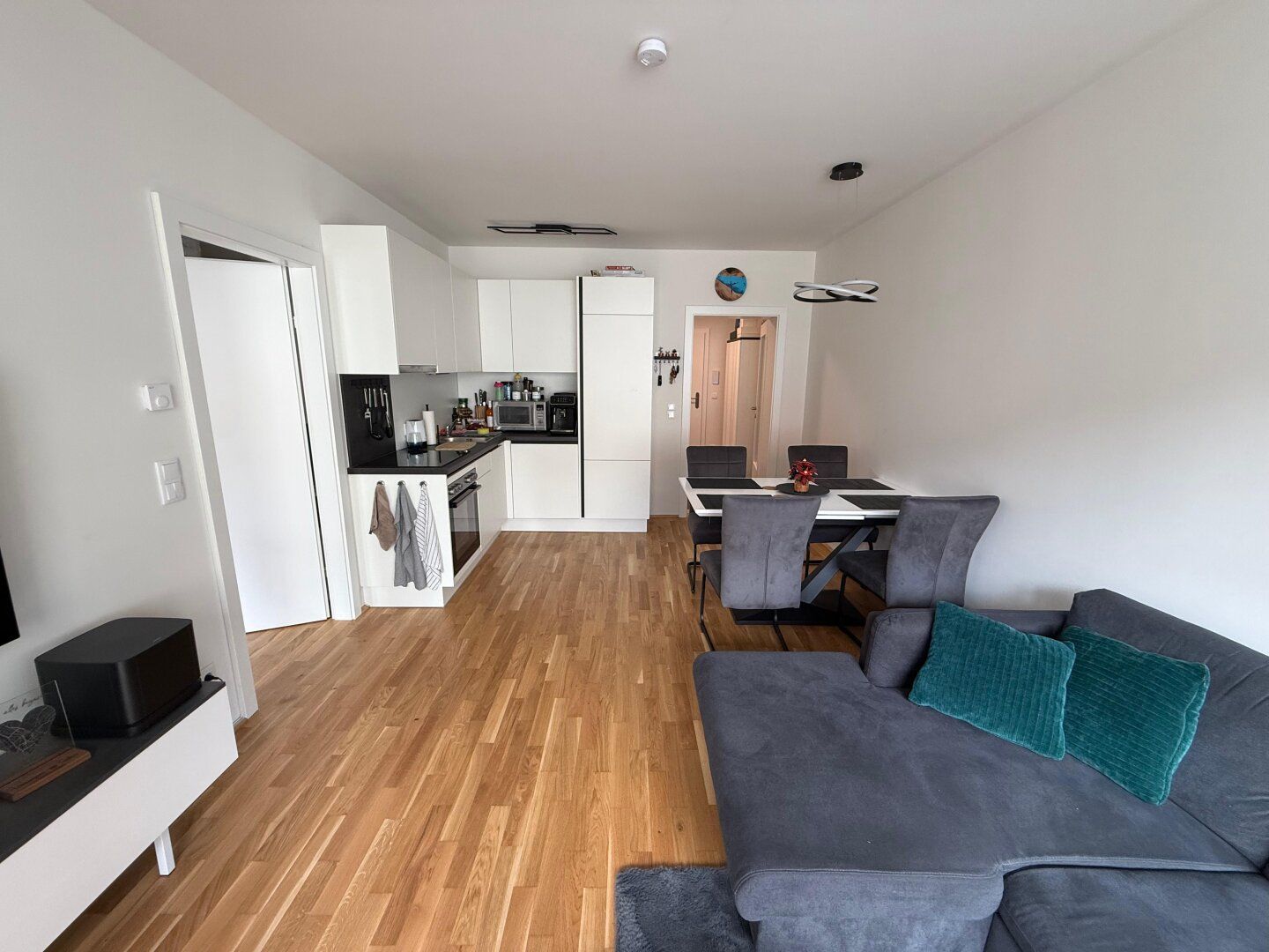 Hochwertige 2-Zimmer-Wohnung mit idealer Raumaufteilung und großzügigen Balkon - PROVISIONSFREI