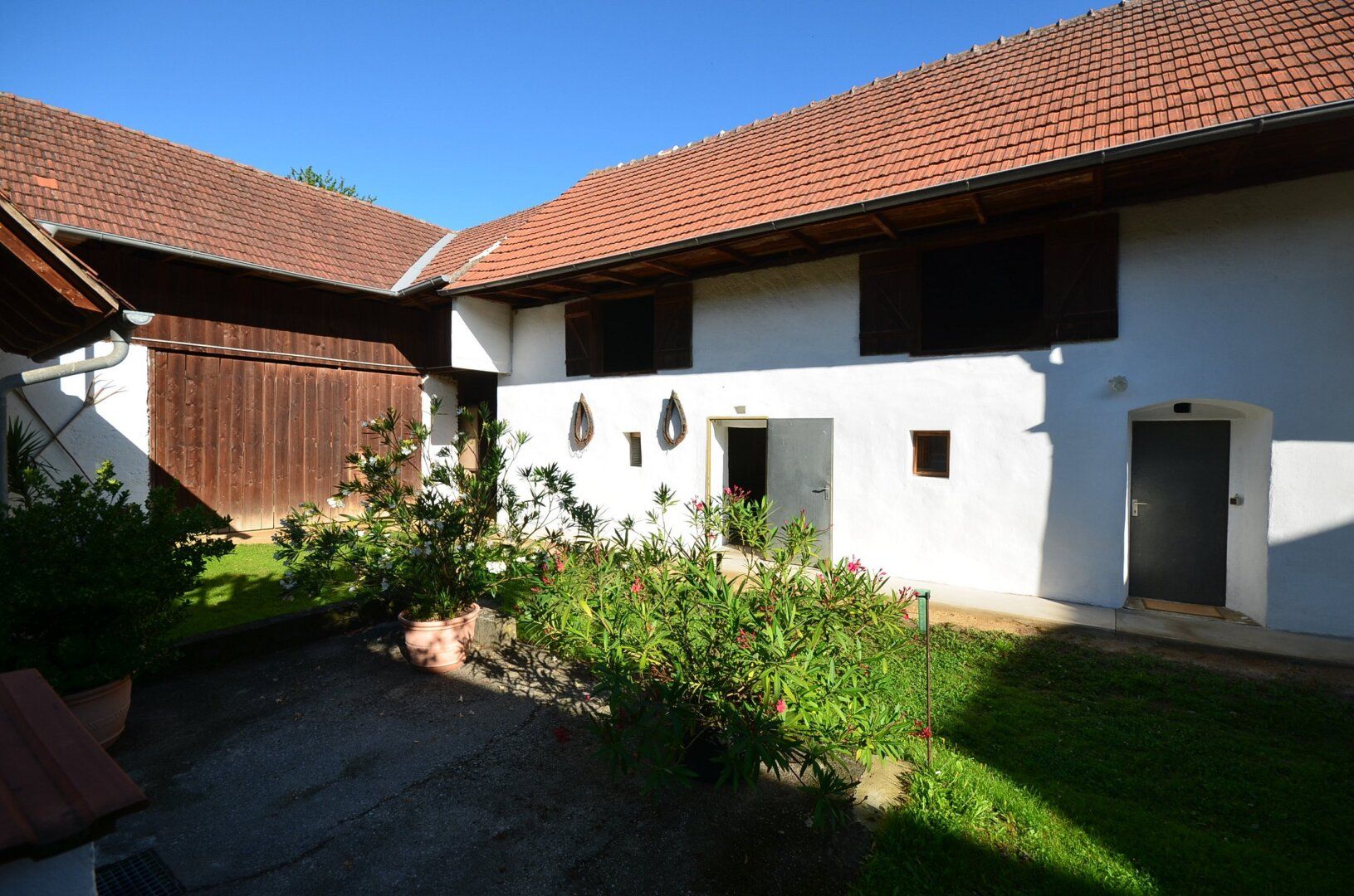 EINFAMILIENHAUS - ehemaliges BAUERNHAUS im Ortsverbund
